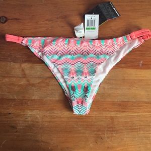 NEVER WORN/TAG ATTACHED Bathing suit bottoms